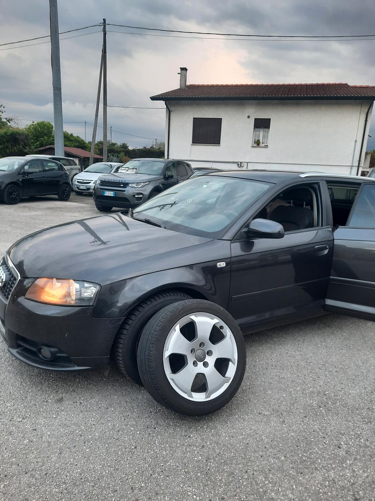 Audi A3 2.0 16V TDI ESTERNO S-LINE Ambition 170 cavalli