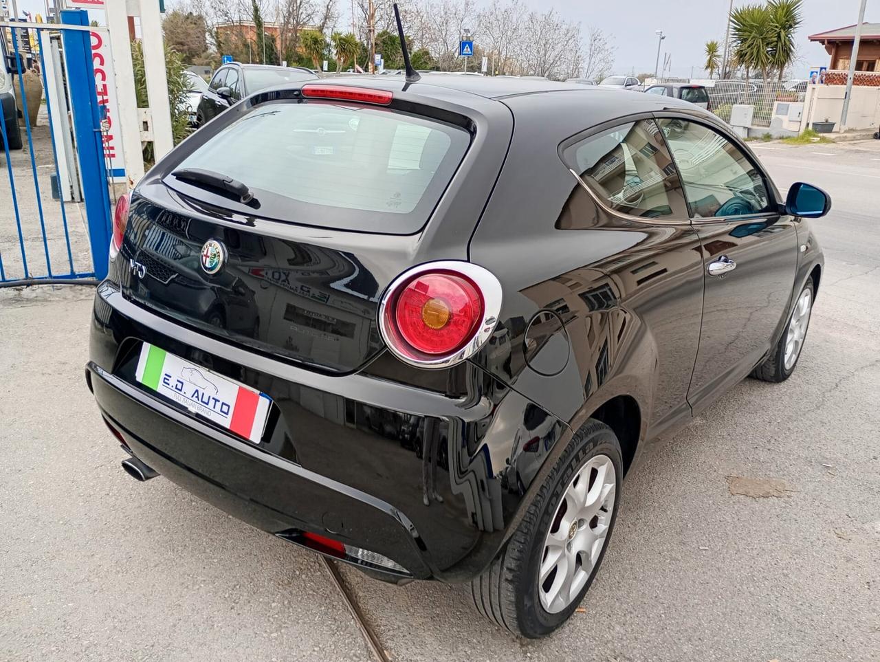 Alfa Romeo MiTo 1.4 78 CV Distinctive Sport Pack