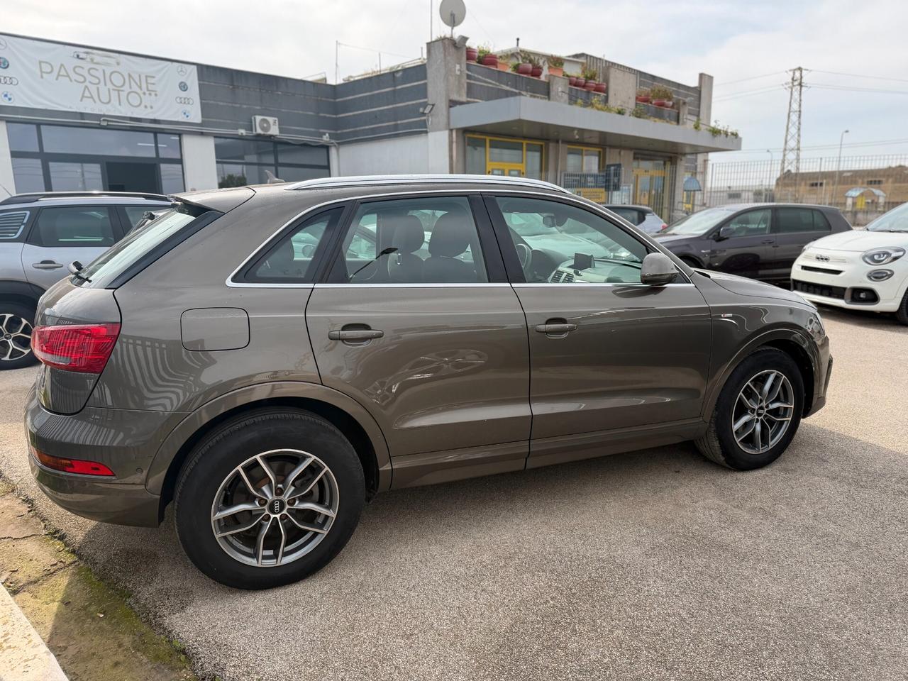 Audi Q3 2.0 TDI 150 CV quattro S tronic Edition