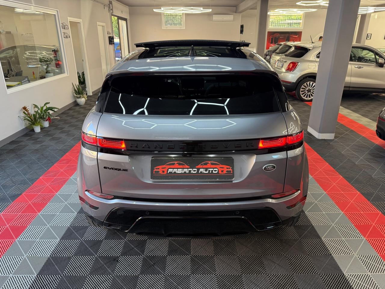 Land Rover Range Evoque 2.0 hybrid R-Dynamic - FABIANOAUTO
