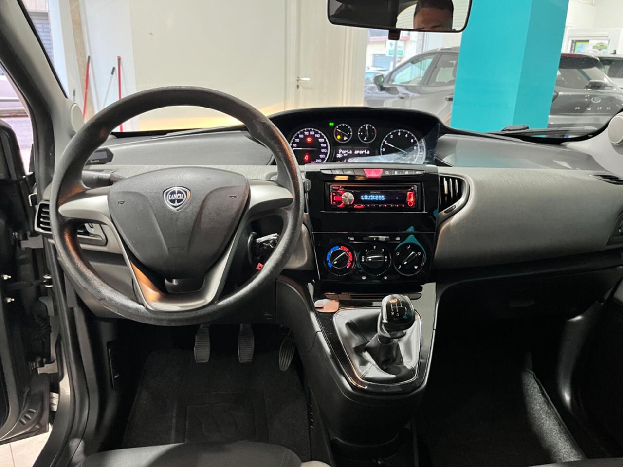 LANCIA YPSILON 1.2 GPL 2012 UNICOPROPRIETARIO