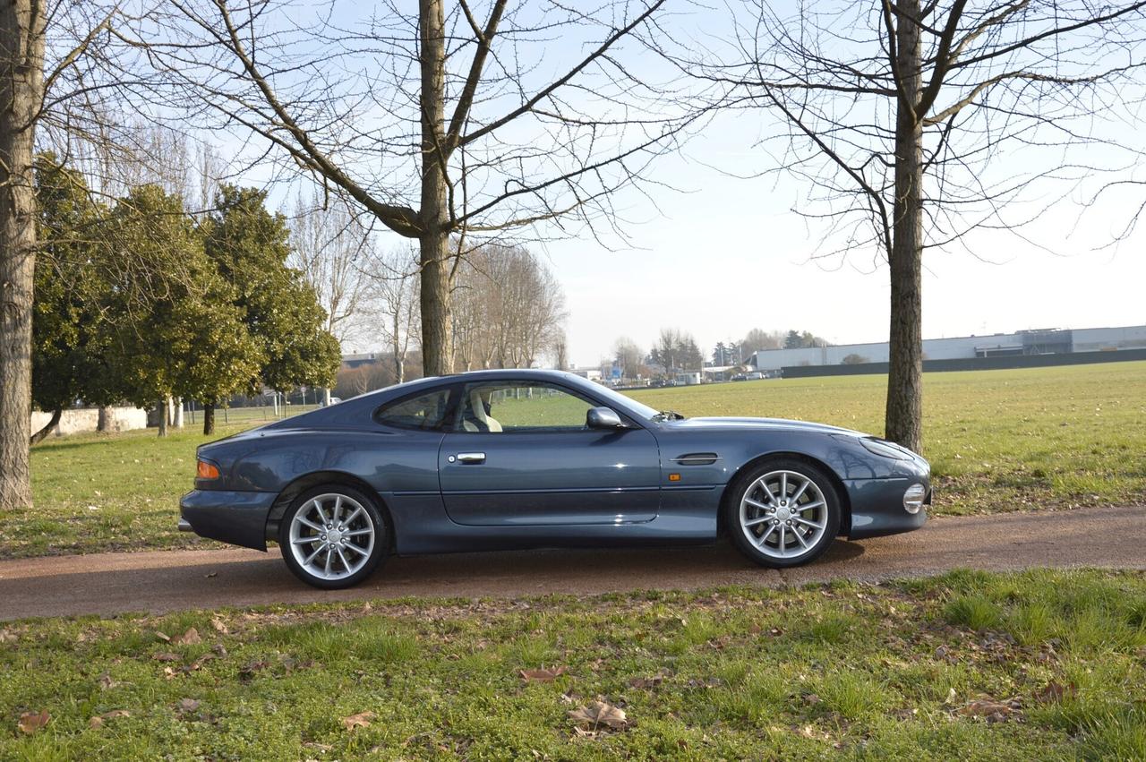 DB7 Vantage V12