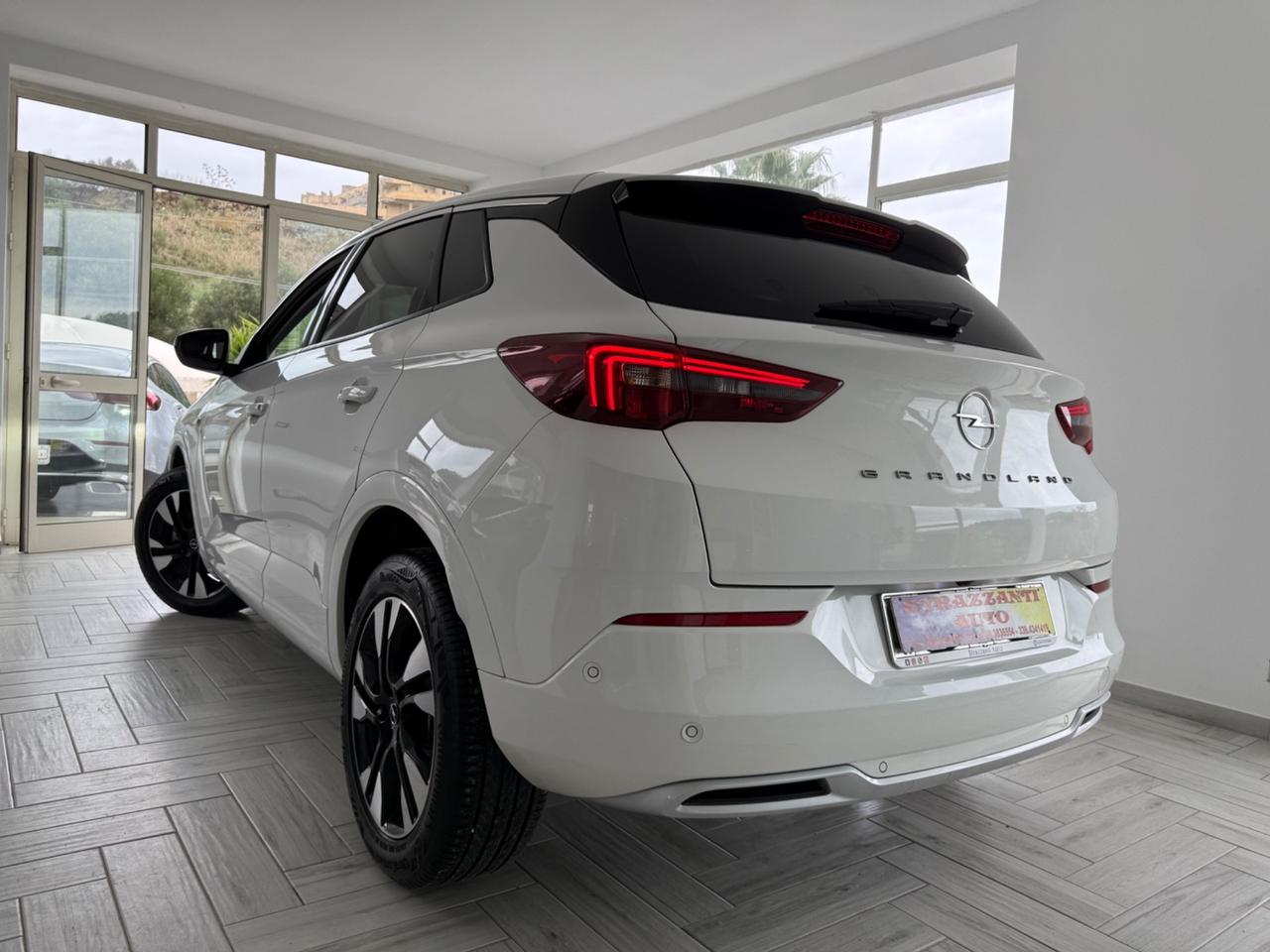 Opel Grandland 1.5D 130cv EAT8 GS LINE+F1/R18/LED2023