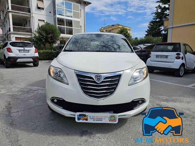 LANCIA Ypsilon 0.9 TwinAir 85 CV 5 porte Metano Ecochic Gold