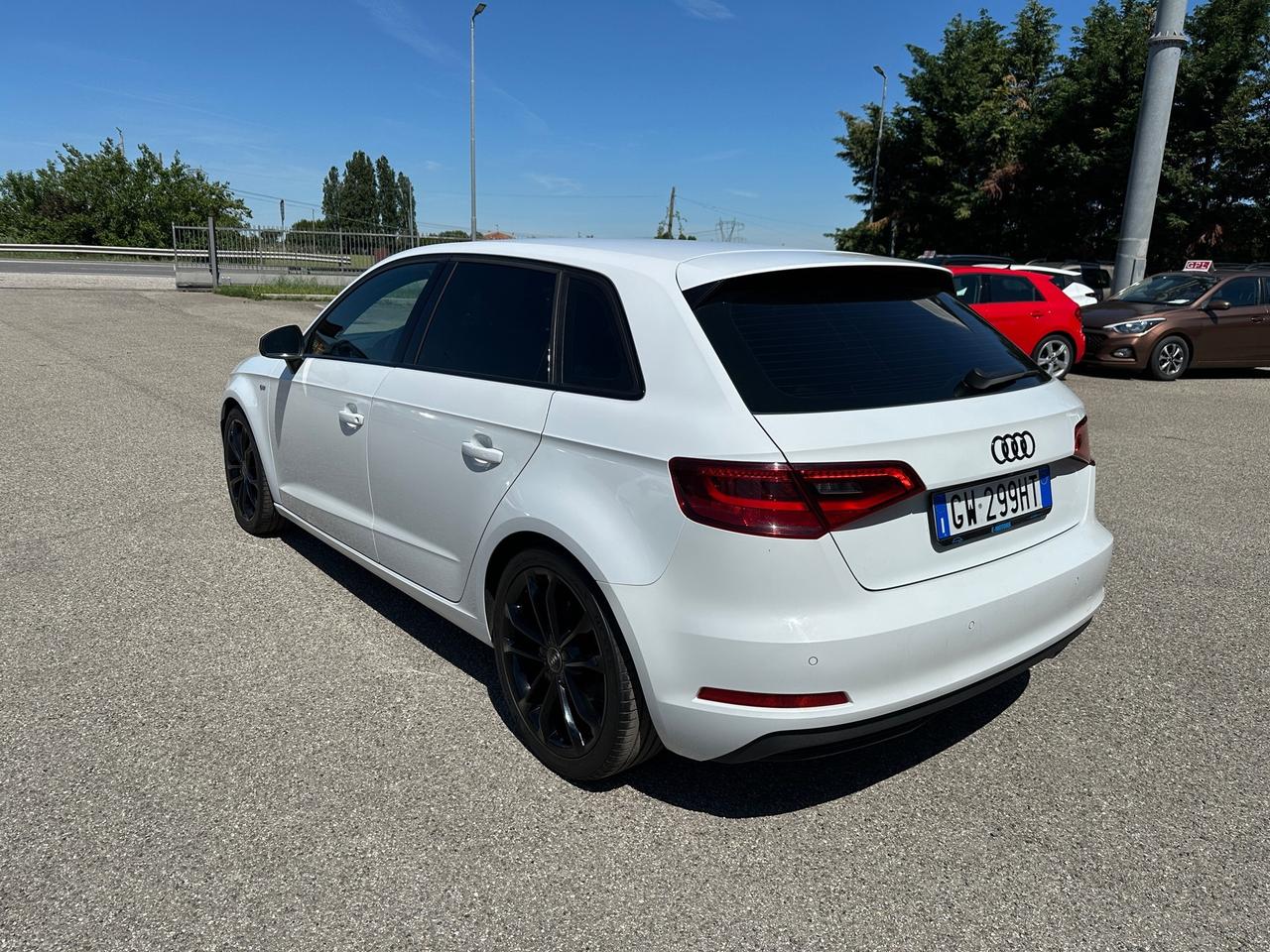 Audi A3 SPB 1.4 TFSI S tronic g-tron S-Line - 2015