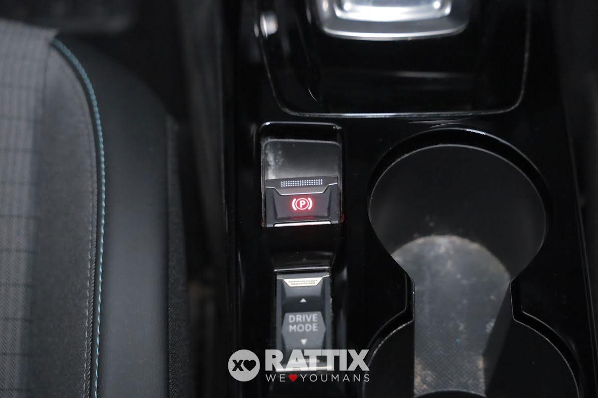 Peugeot e-2008 motore elettrico 100kW Allure Pack