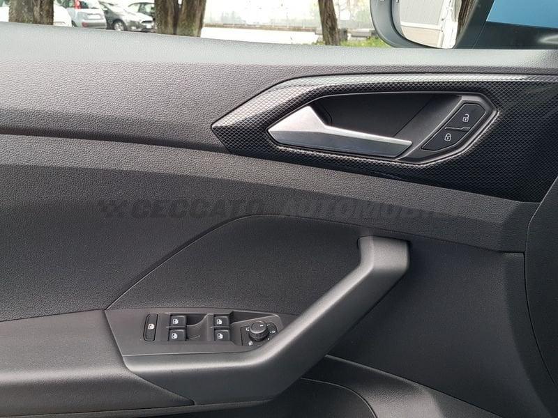 Volkswagen T-Cross 2024 1.0 tsi Life 115cv dsg