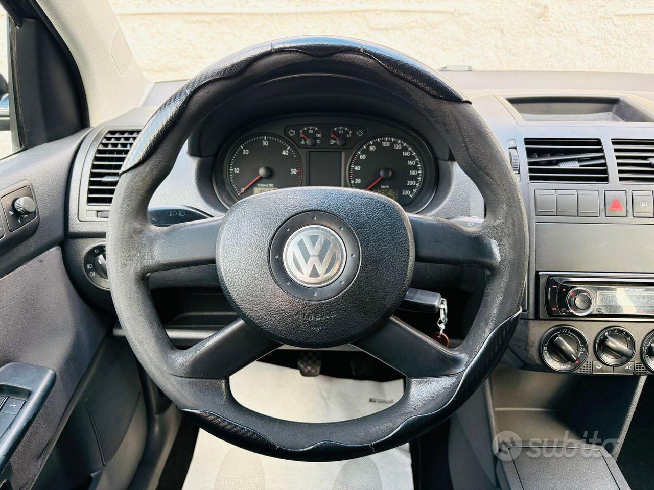 VOLKSWAGEN POLO 1.4 TDI COMFORTLINE (70CV) 5P