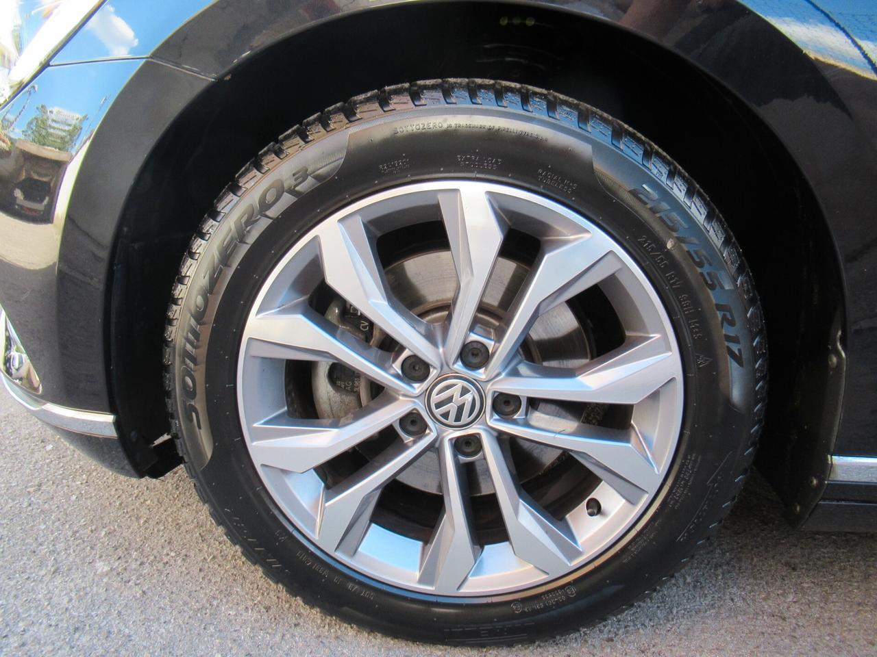 Volkswagen Passat Variant 2.0 TDI DSG Executive BlueMotion Tech.