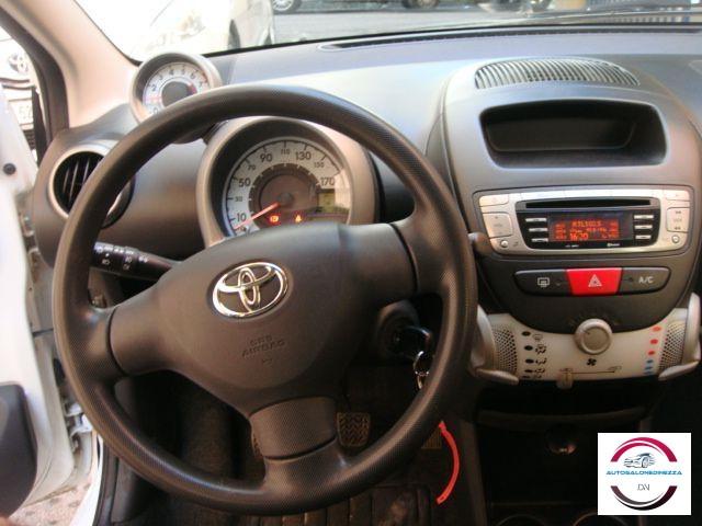 TOYOTA - Aygo - 1.0 12V VVT-i 5p. Lounge
