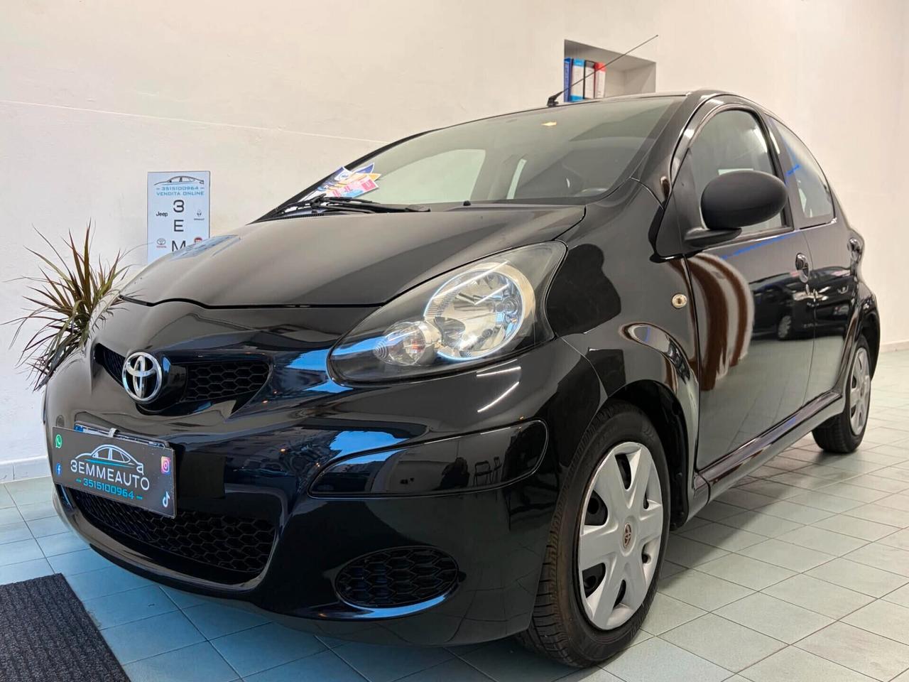 Toyota Aygo 1.0 68Cv 74.000KM 12 MESI DI GARANZIA