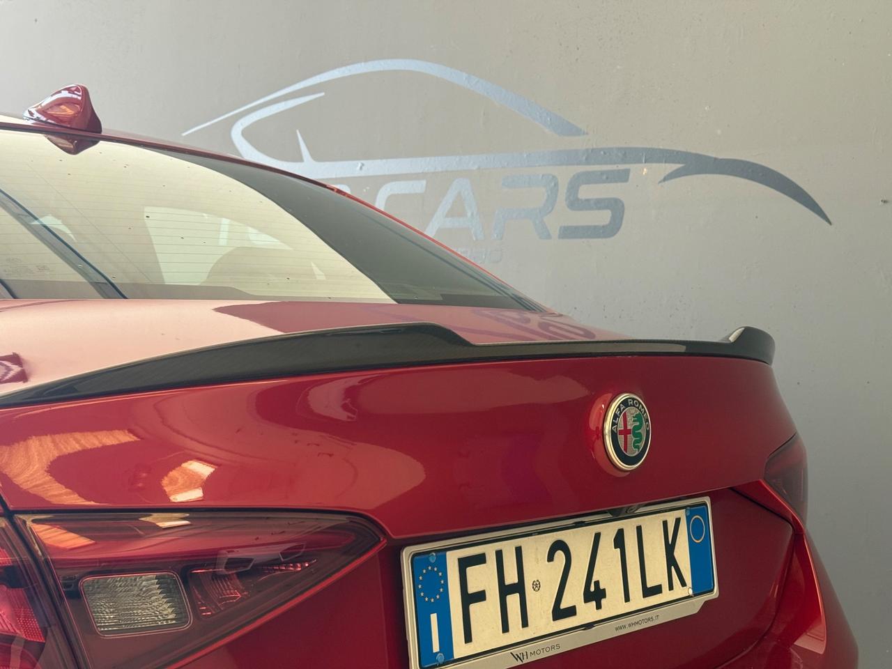 Alfa Romeo Giulia 2.9 V6 Bi-Turbo AT8 Quadrifoglio