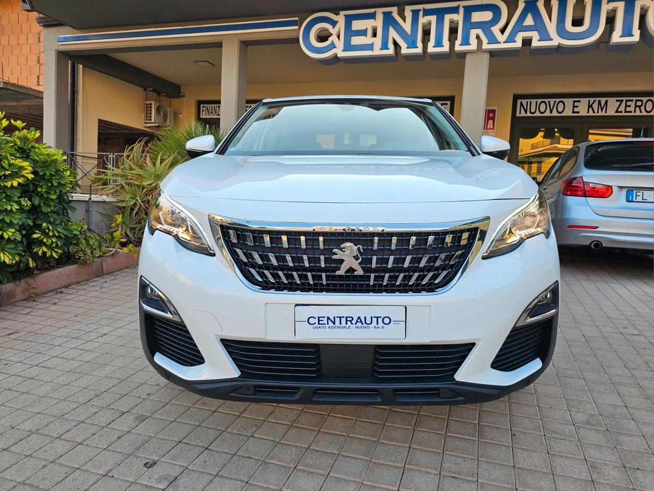 Peugeot 3008 BlueHDi 130 S&S EAT8 Business