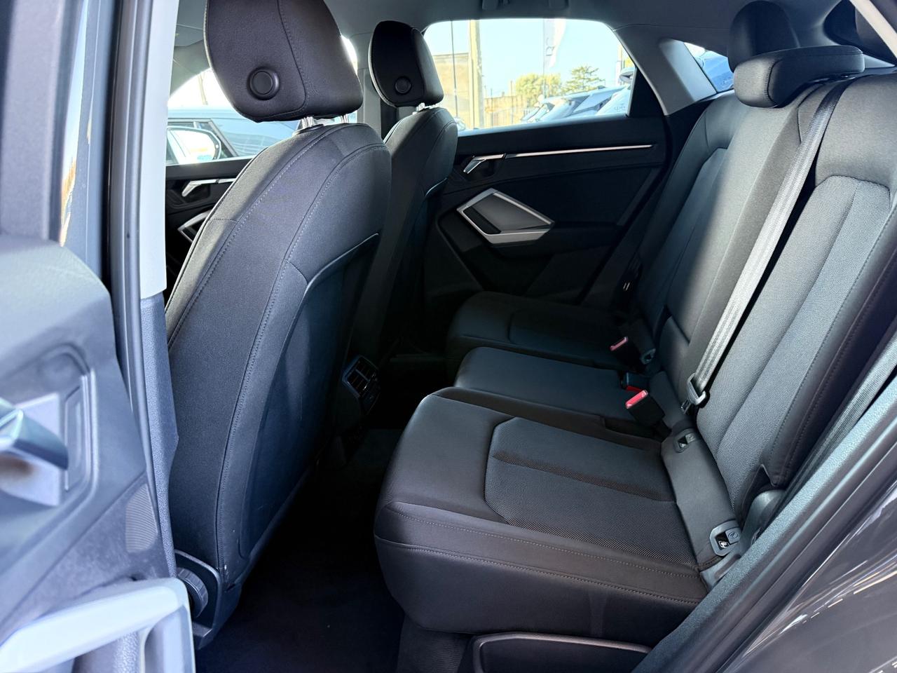 Audi Q3 SPB 35 TDI quattro S tronic Business Plus