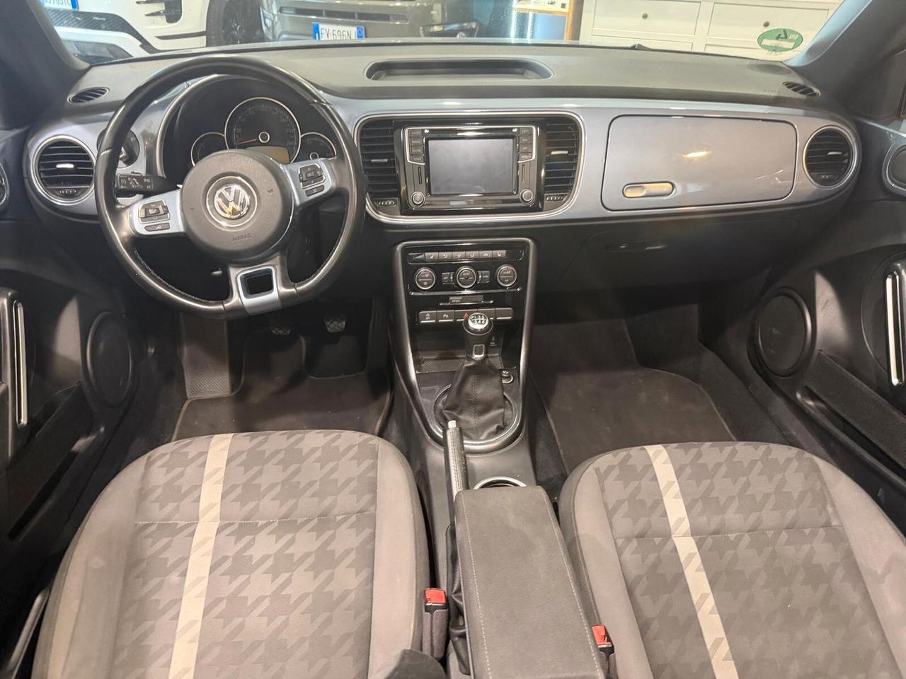 Volkswagen Maggiolino Cabrio 2.0 TDI Design BlueMotion Technology
