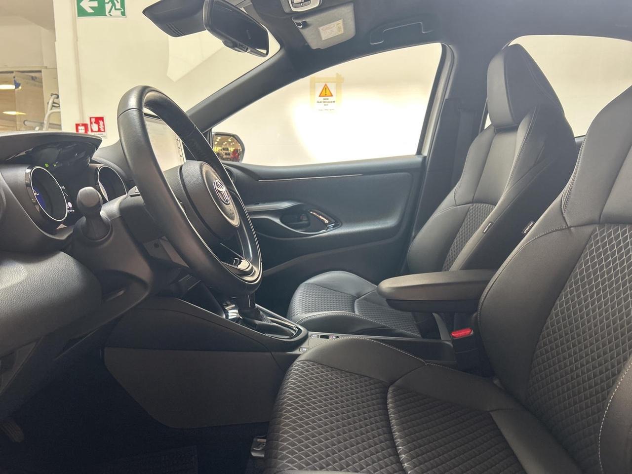 Toyota Yaris 1.5h Style