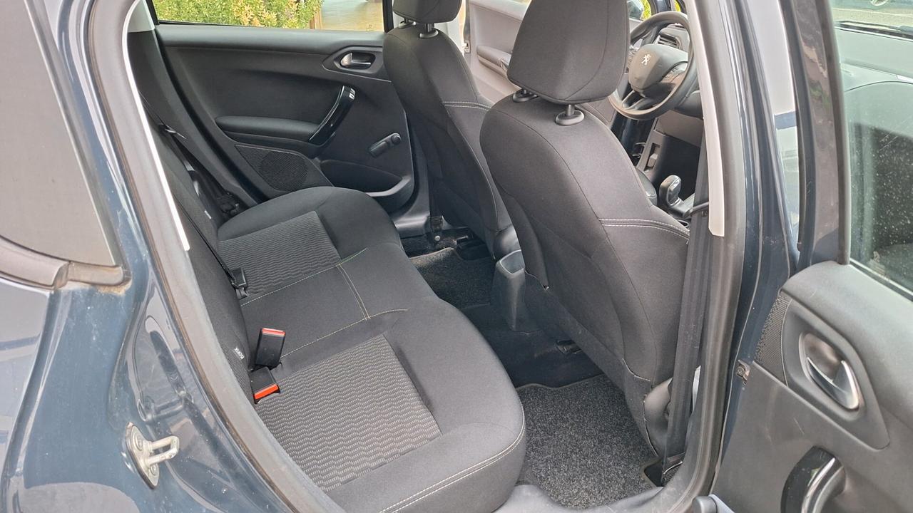 Peugeot 208 PureTech 68 5 porte Active