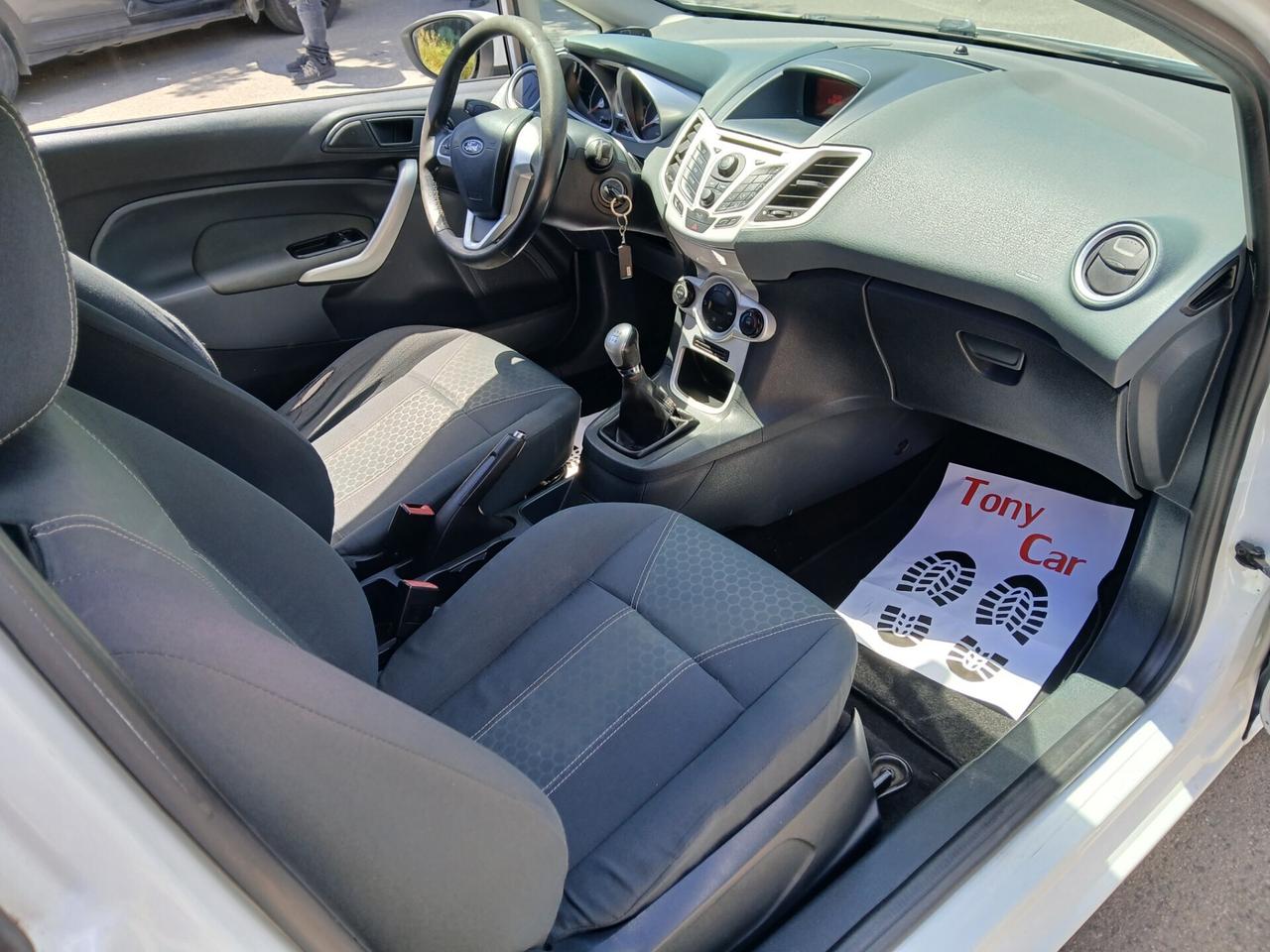 Ford Fiesta 1.2 82CV Titanium 1 proprietario