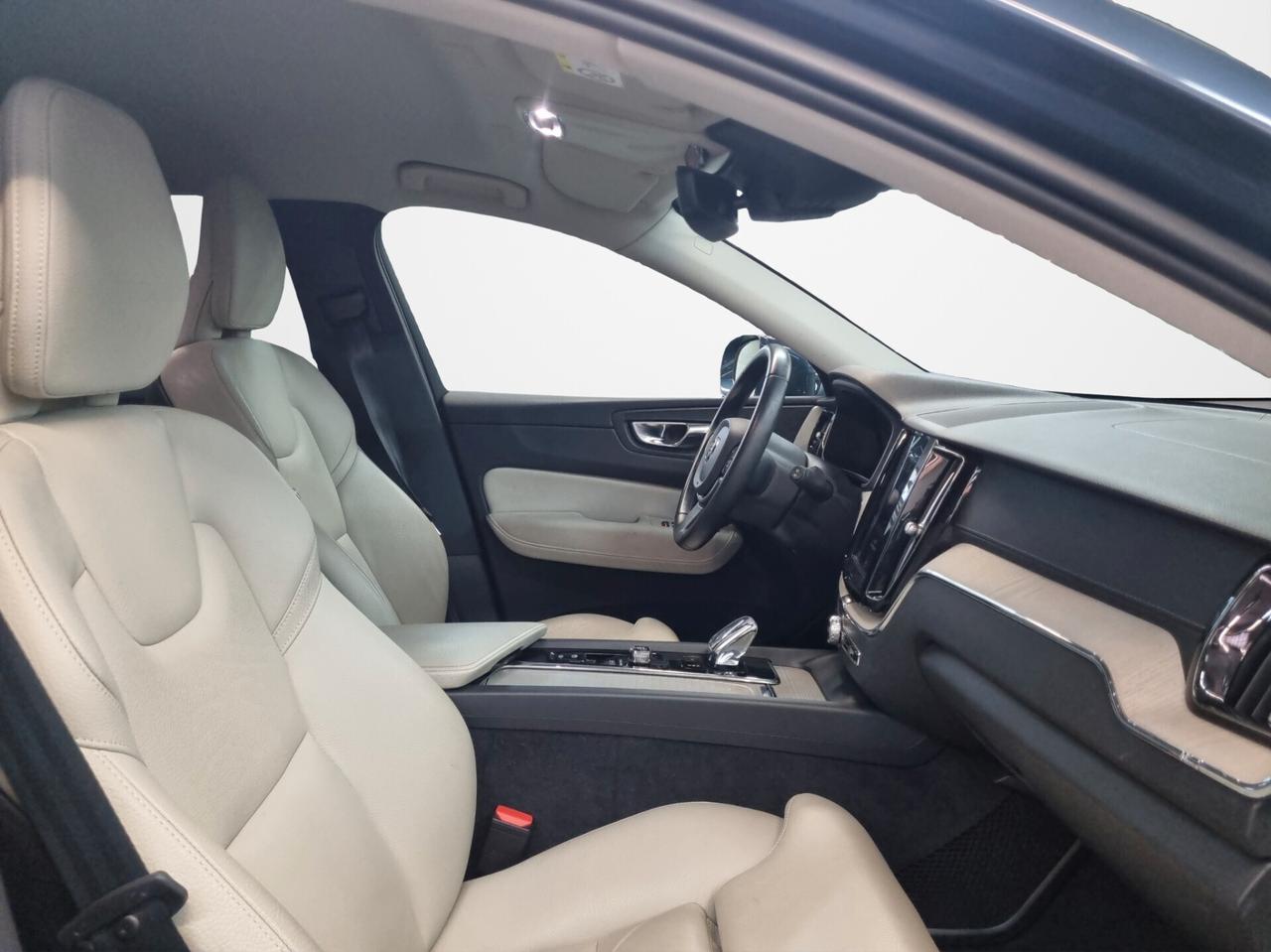 Volvo XC 60 XC60 B4 (d) AWD Geartronic Inscription