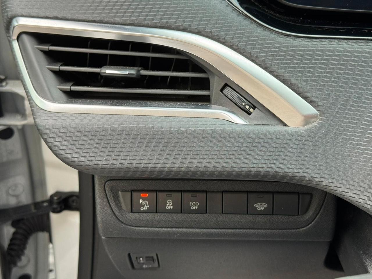Peugeot 2008 PureTech 82 ETG5 S&S Allure