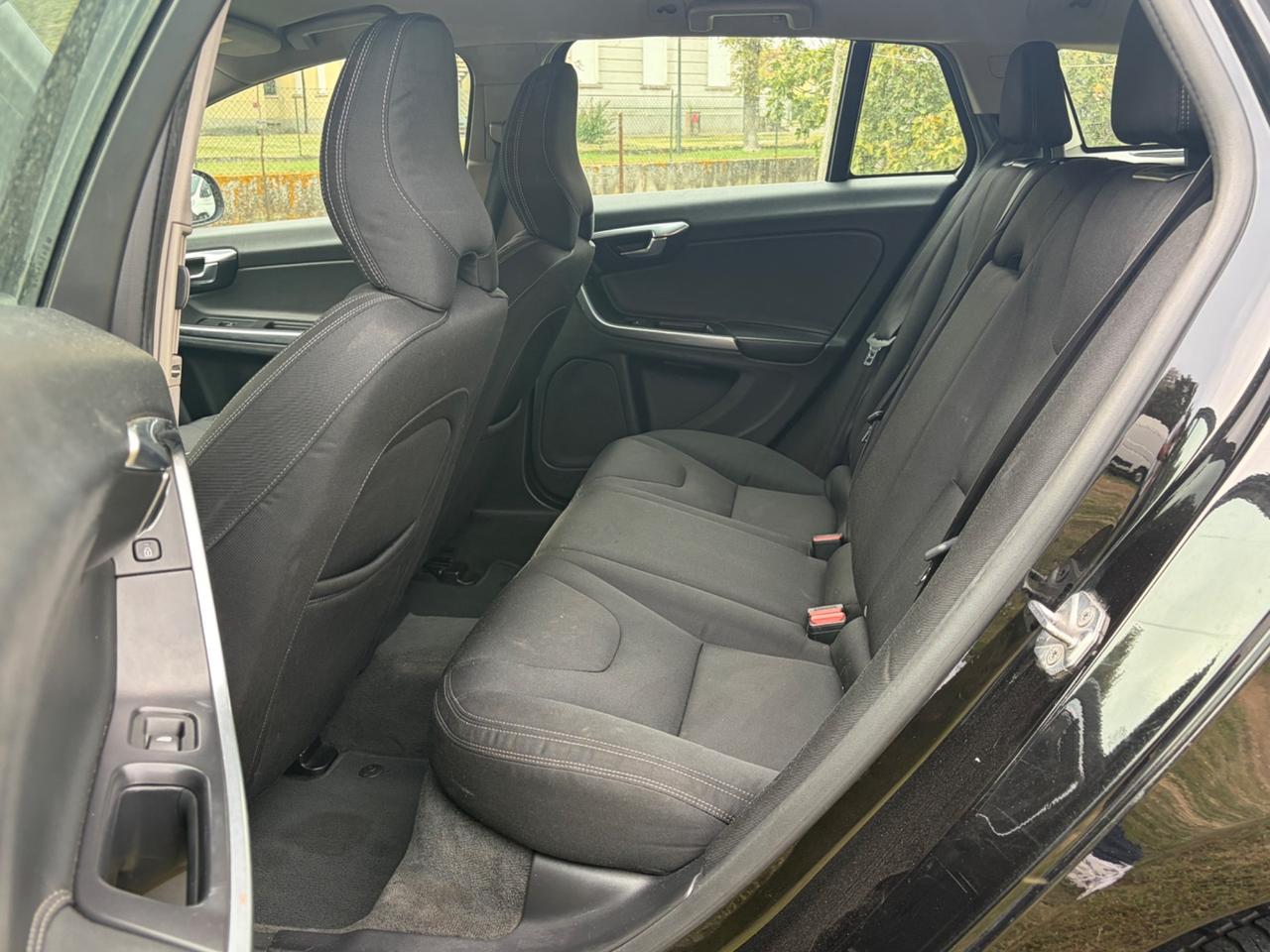 Volvo V60 D3 automatico euro6