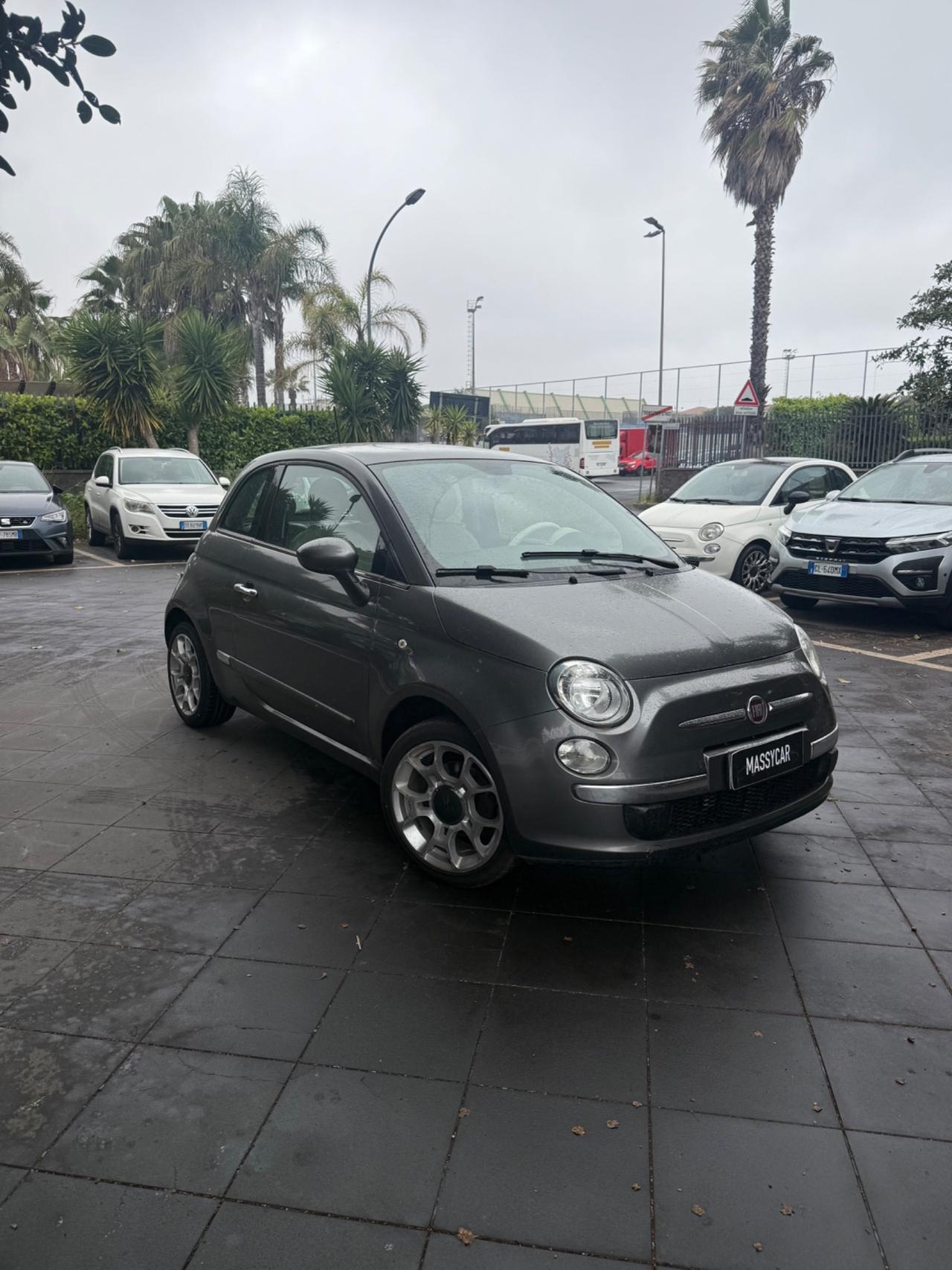 Fiat 500 LOUNGE