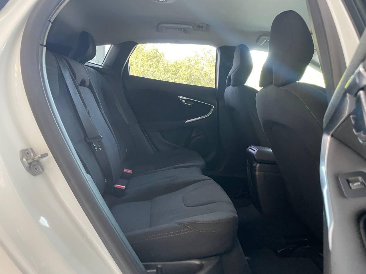 Volvo V40 D2 - Distribuzione Eseguita