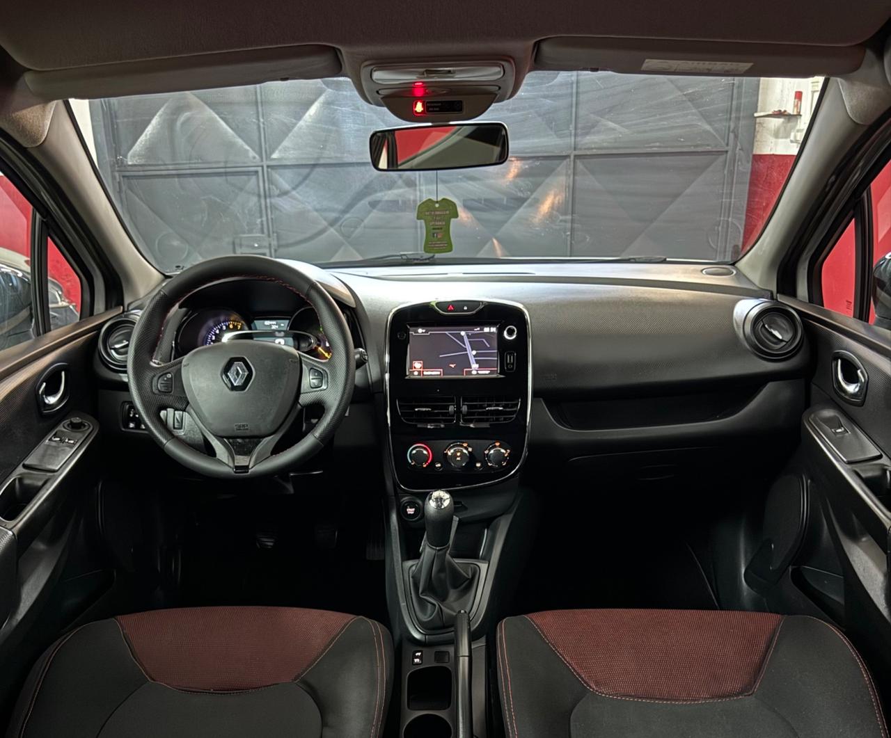 Renault Clio 1.2 75CV 5 porte Live UNICO PROPRIETARIO