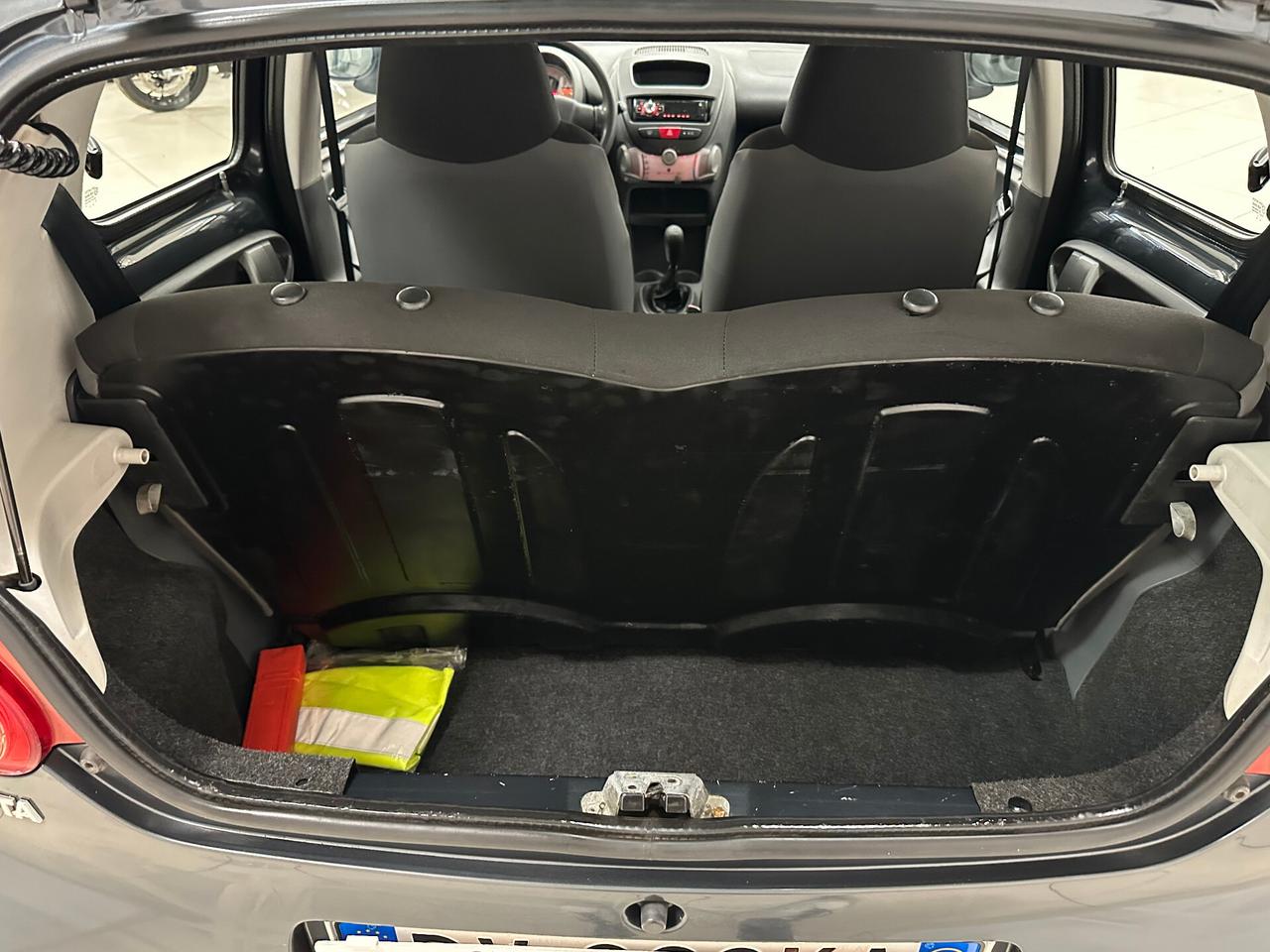 Toyota Aygo X 1.0 VVT-i 72 CV 5 porte Lounge 2009