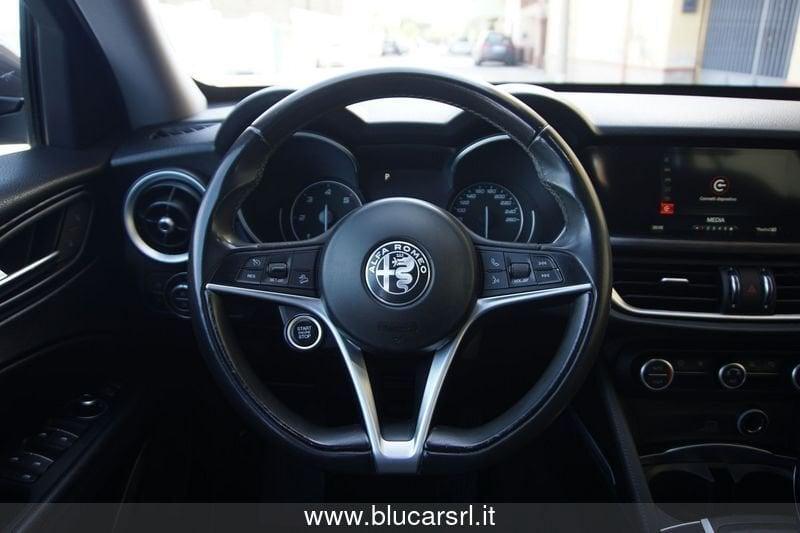Alfa Romeo Stelvio 2.2 Turbodiesel 160 CV AT8 RWD Business