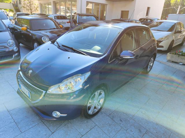 PEUGEOT 208 1.4 8V HDi 68CV 5p. Allure *VENDUTA*