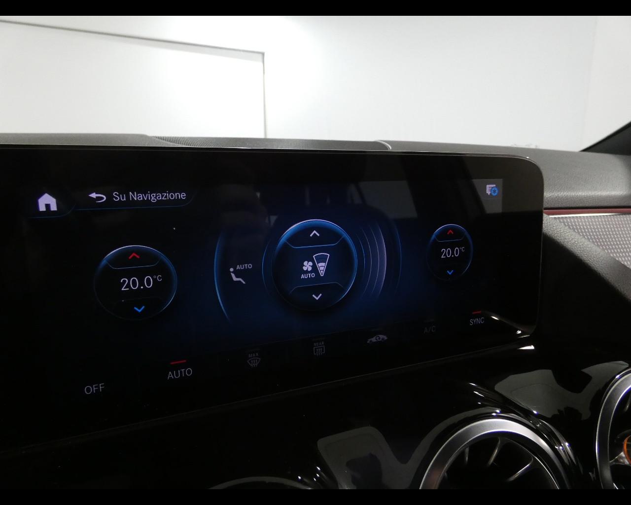 Mercedes-Benz GLA (H247) - GLA 200 d Automatic Sport