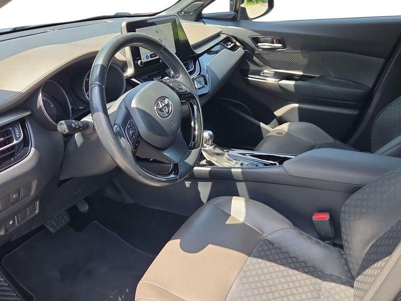 Toyota C-HR (2016-2023) 1.8 Hybrid E-CVT Lounge