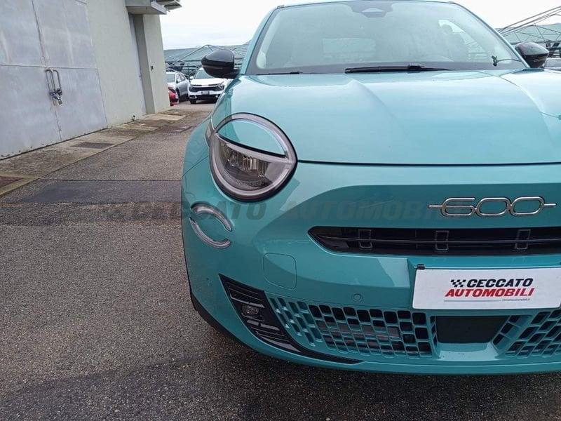 FIAT 600 600 1.2 hybrid La Prima II 110cv auto