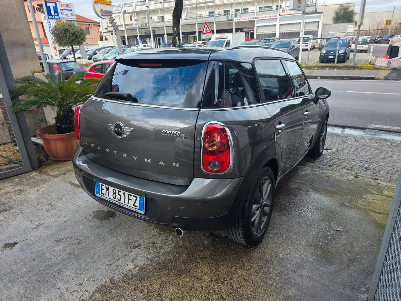 Mini Cooper Countryman 1.6 D 110cv