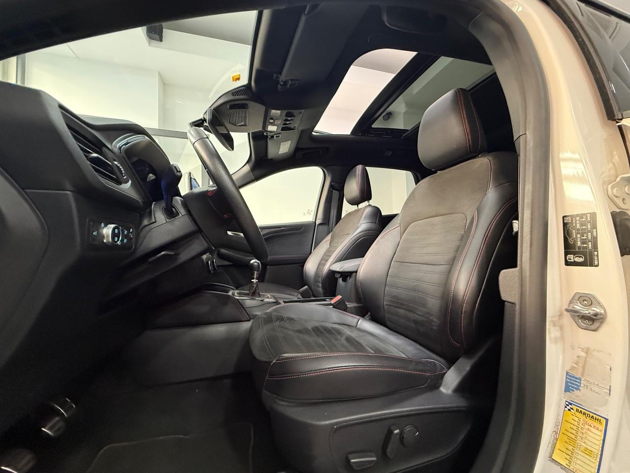 Ford Kuga 2.0 EcoBlue Hybrid 150 CV 2WD ST-Line