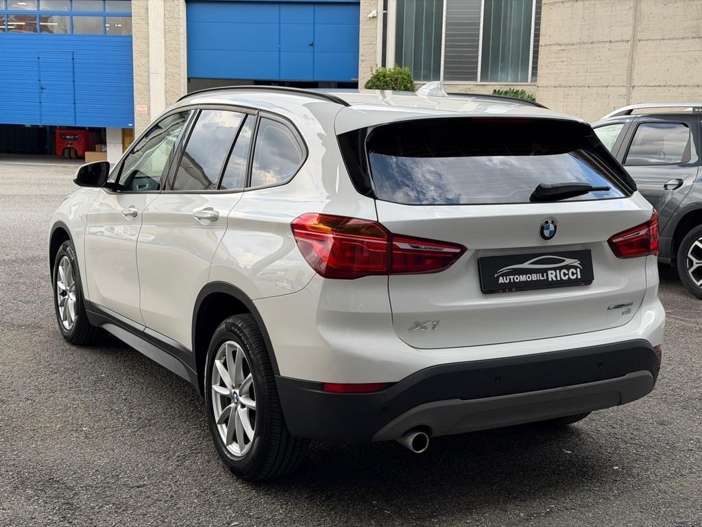 Bmw X1 sDrive18i 140cv