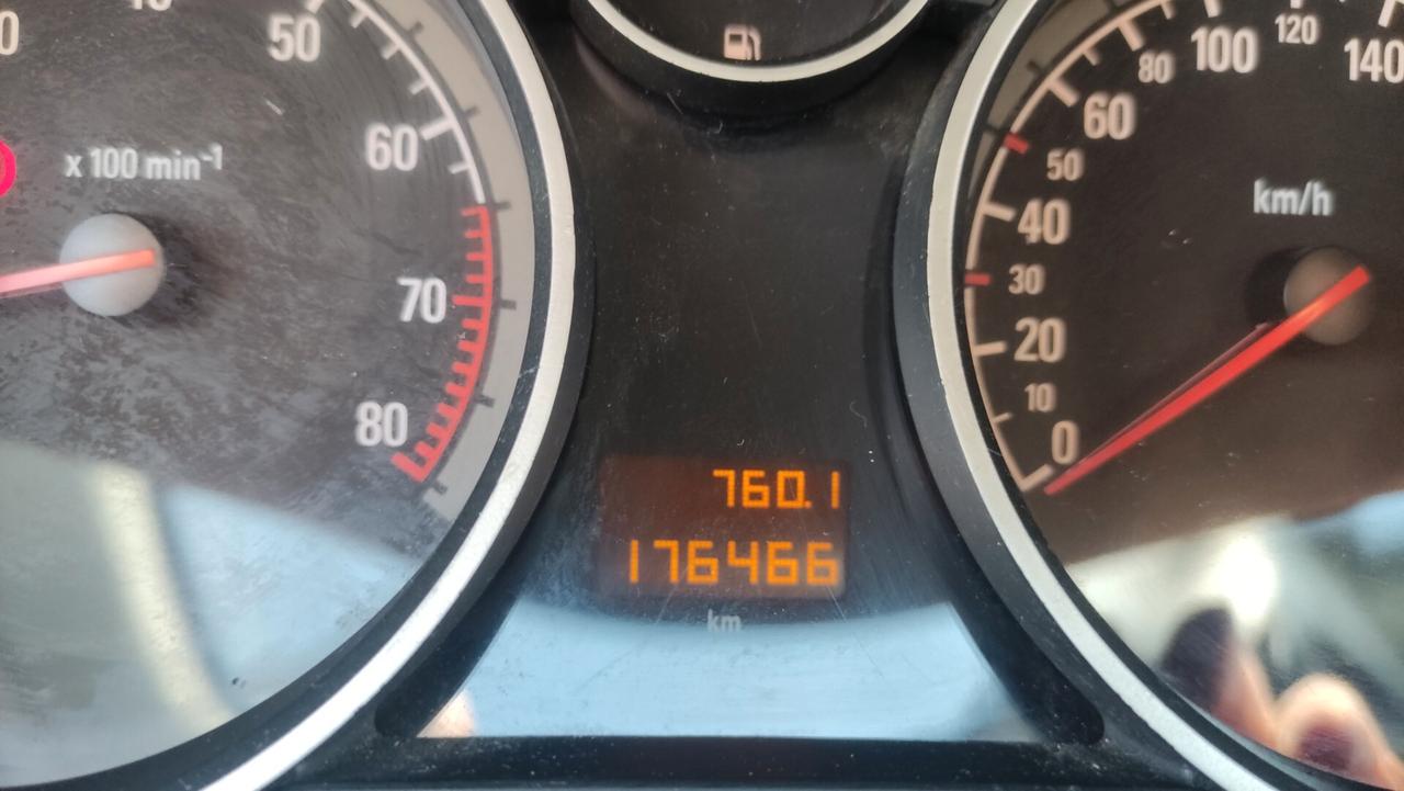 Opel Astra 1.6 Benz Twinport NEOPATENTATI - 2006