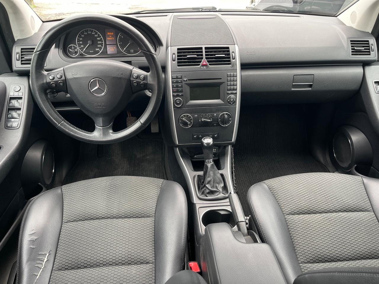 Mercedes-benz A 160 1.5benzina/95CV/neopatentati/Euro5/unico proprietario/5Porte e 5Posti