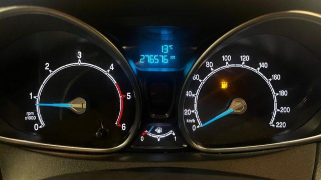 FORD B-Max 1.6 TDCi 95 CV- con danni di carrozzeria