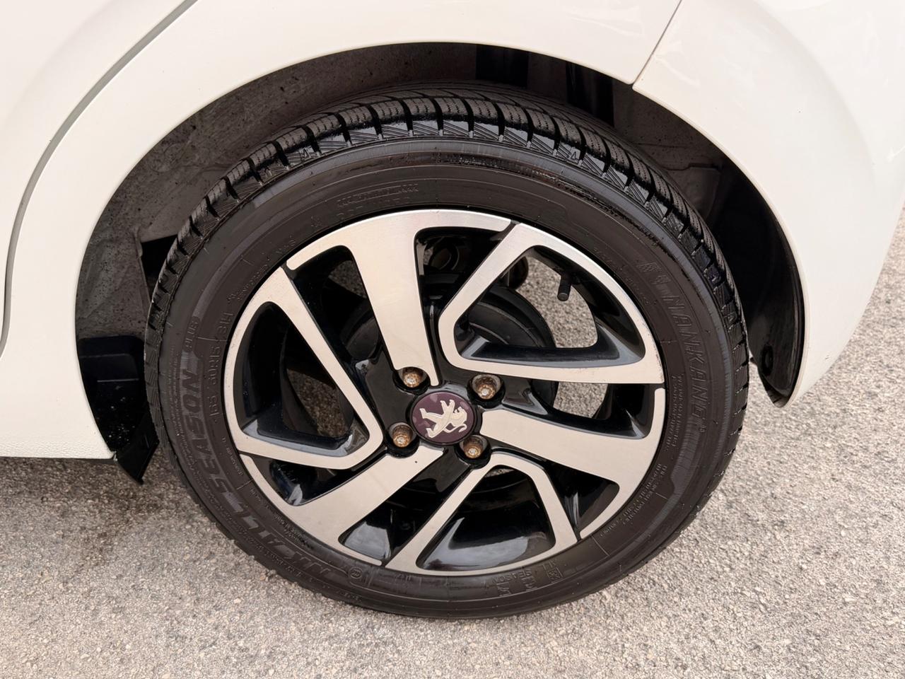 Peugeot 108 1.0 VTi 68cv CABRIO AUTOMATICA