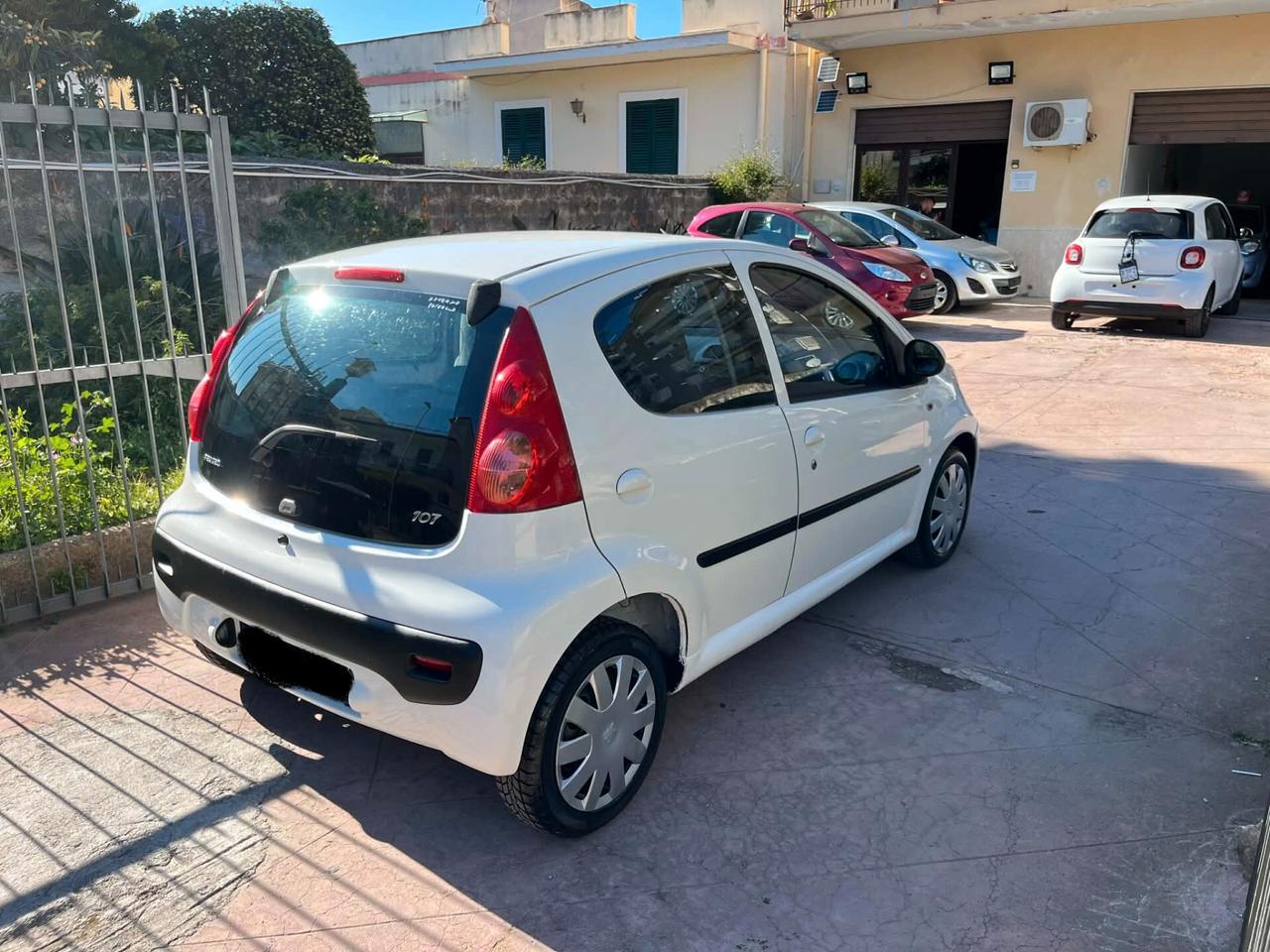 PEUGEOT 107 1.0 BENZINA