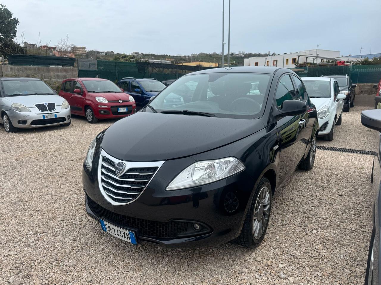 Lancia Ypsilon 1.2 69 CV 5 porte GPL Ecochic Gold