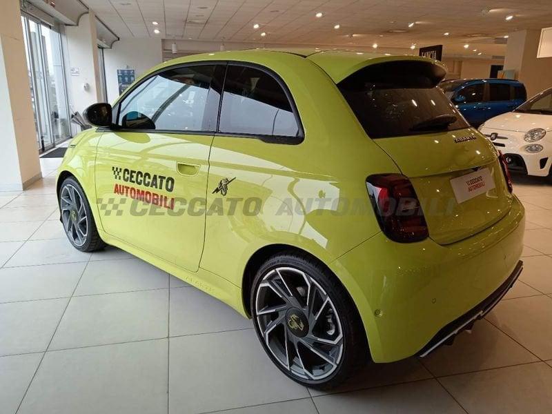 Abarth 500e LA NUOVA 500 Turismo