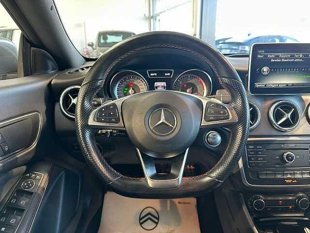 Mercedes-Benz CLA 220 220 d S.W. Automatic Premium Dark Night