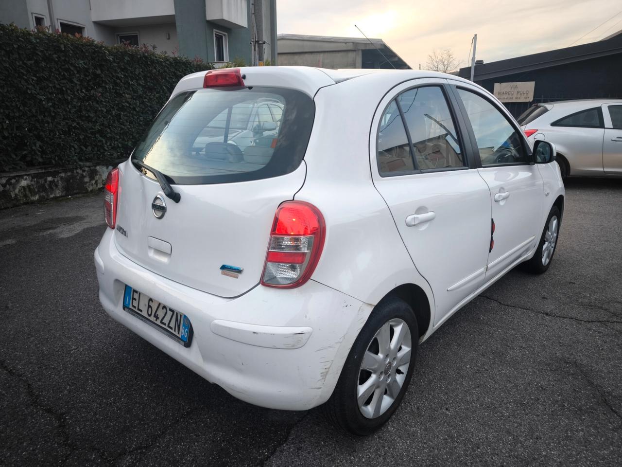 NISSAN MICRA 1,2 BENZ- CAMBIO AUTOMATICO-KM 78000-