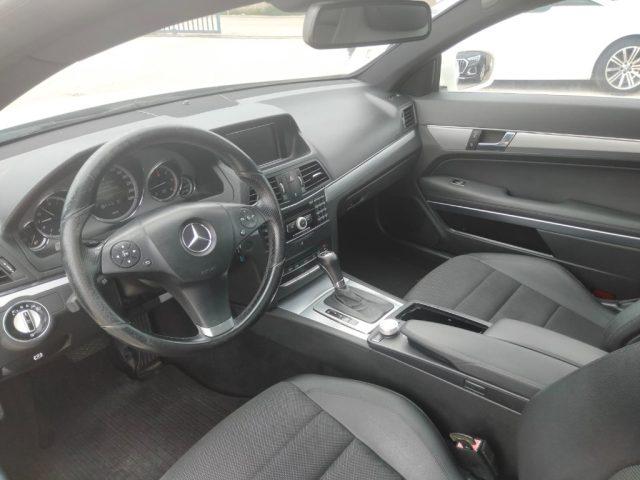 MERCEDES-BENZ E 250 CDI Coupé BlueEFFICIENCY Avantgarde