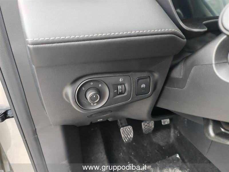 MG ZS 1.5L MT COM MY25.5 Cosmic Silver