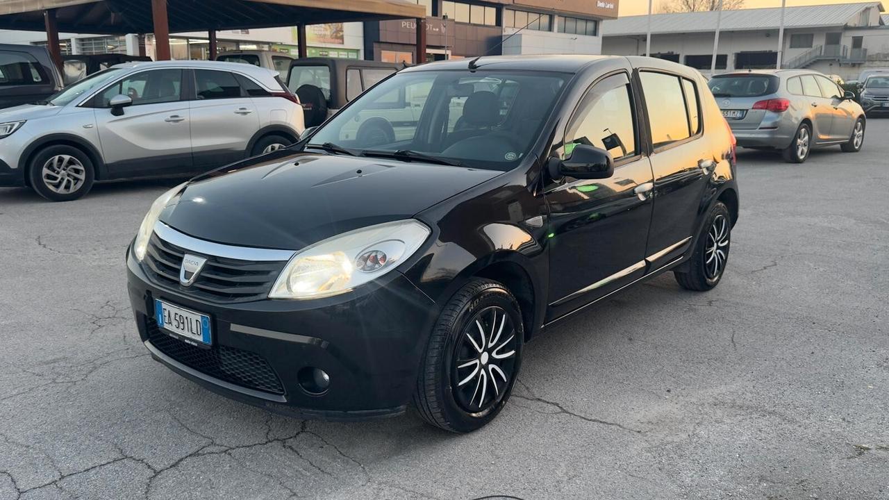 Dacia Sandero 1.4 8V GPL Lauréate
