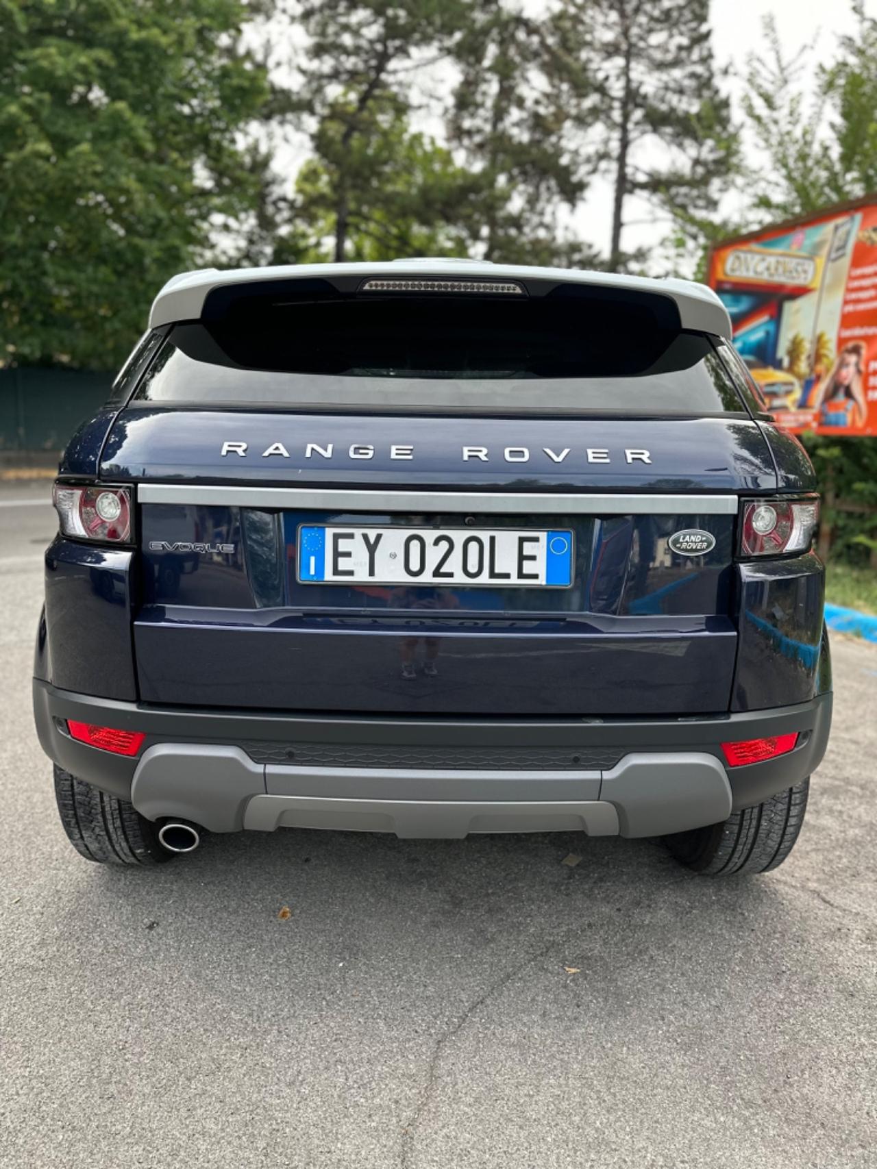 Land Rover Range Rover Evoque 2.2 TD4 5p. Prestige